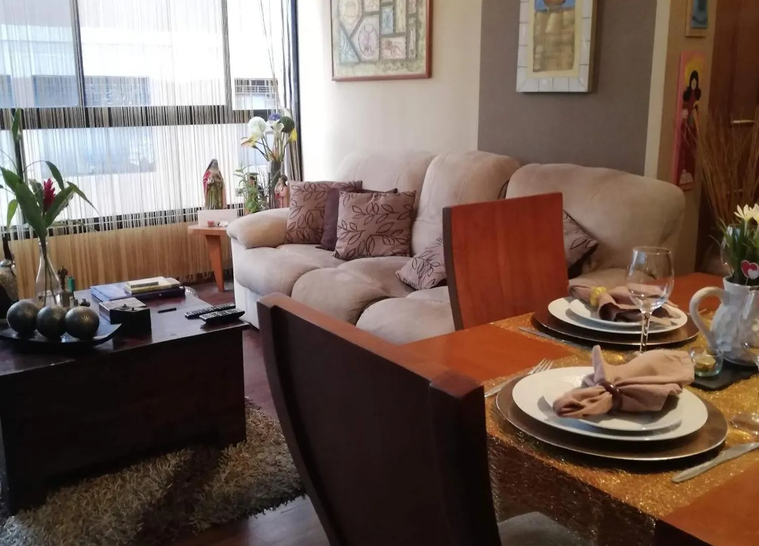 Habitacion En Los Palos Grandes 4Ta Av Suites Καράκας